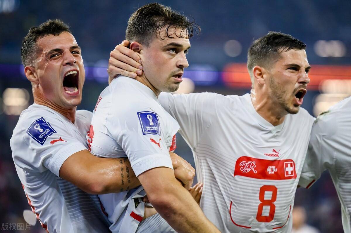 卡塔尔全队共负平锡尔索瓦尼亚，积分不佳