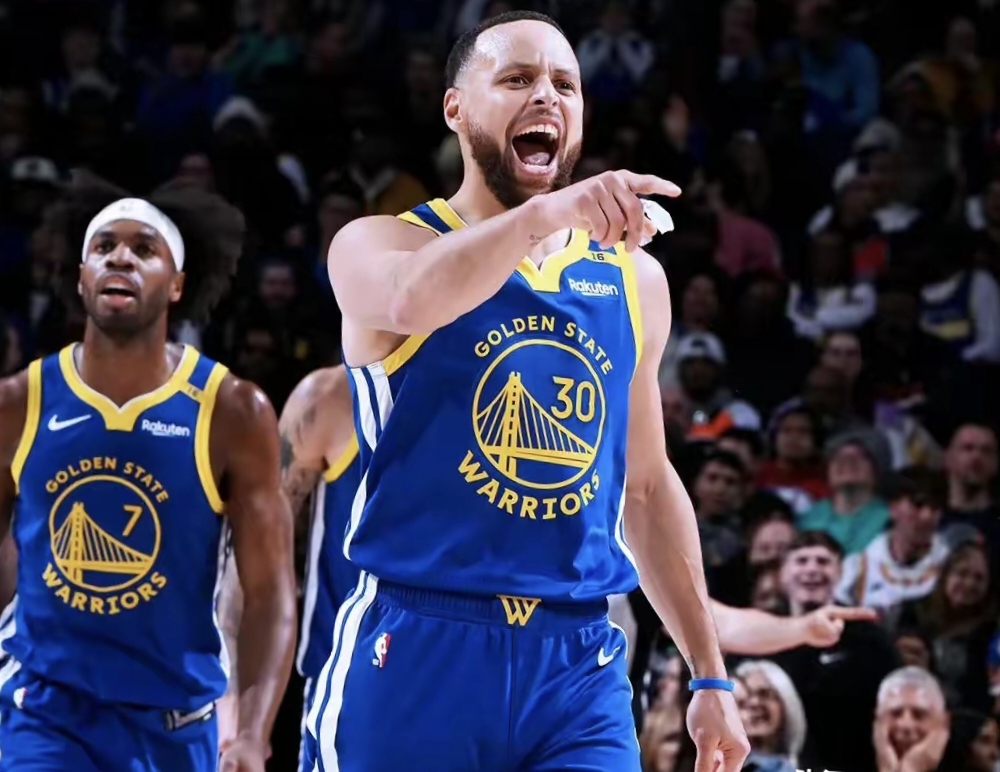 勇士翻盘热火，克莱统治全场